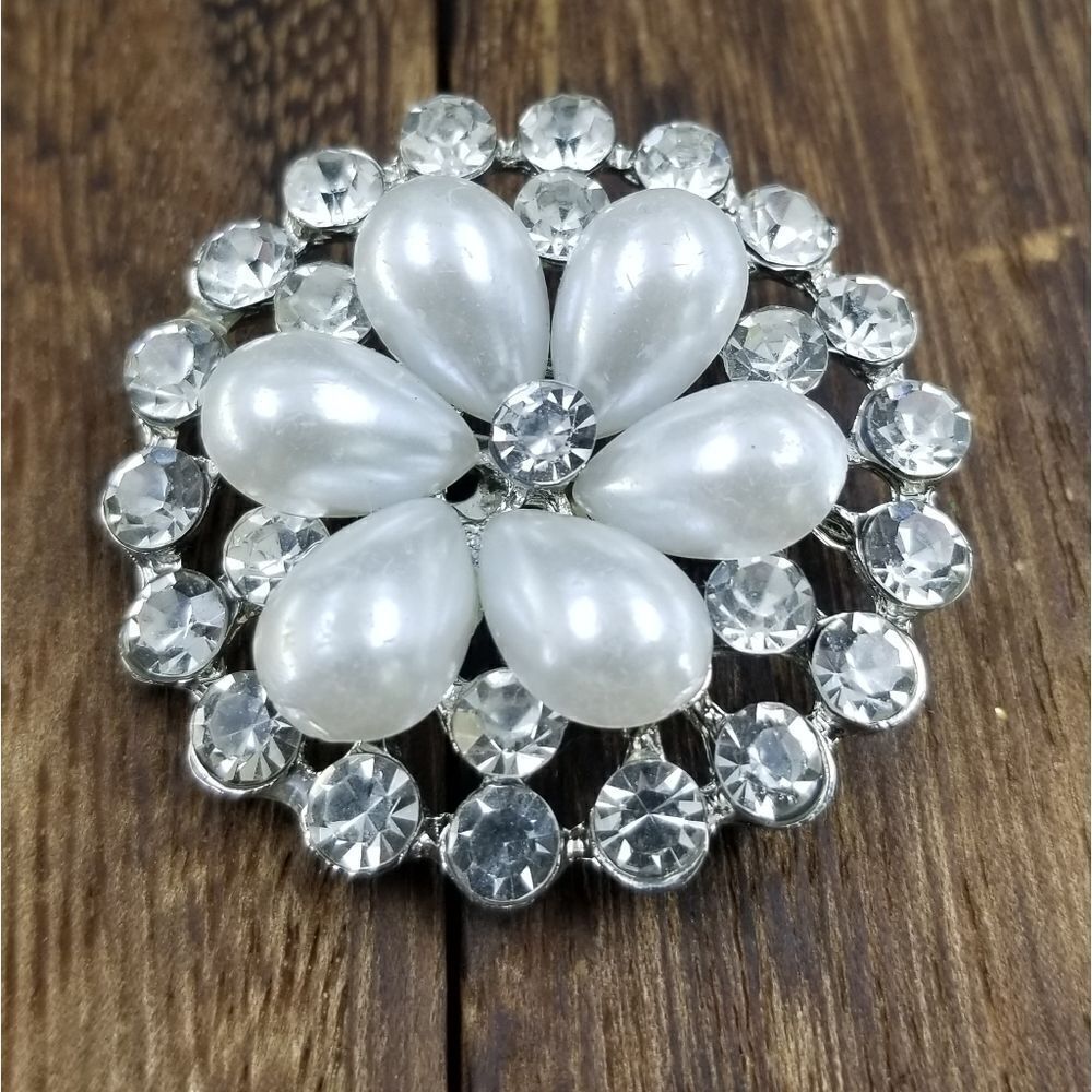 Bridal flare brooch BR121